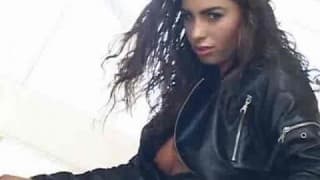 Una dosis de sexo anal con Naomi