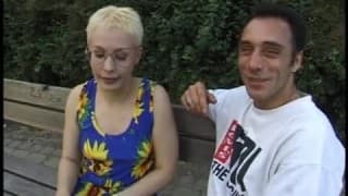 Una señora madura follada en el parque Una señora madura follada en el parque