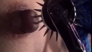 Bondage asiático en el que puede pasar cualquier cosa Bondage asiático en el que puede pasar cualquier cosa