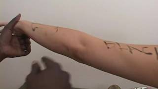 Shayna Knight es más sexy cuando se mama una polla