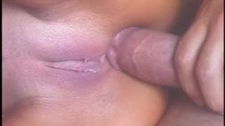 Una rubia madura muy cachonda y un chico joven