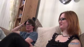 A Zara Durose le encanta mamar en su tiempo libre