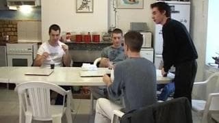 Jóvenes gays franceses que adoran jugar al sexo