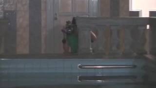 Esta morena tan cachonda disfruta de la polla