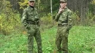 Un polvo intenso entre tres jóvenes gays