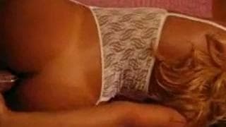 Esta morena quiere ser follada pro el culo Esta morena quiere ser follada pro el culo