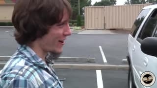 Mason Brook adora la polla de este negro