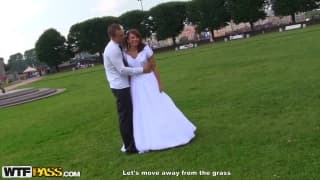 Un gangbang al aire libre para Madelyn