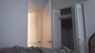 Él se graba follando a su amante como perra