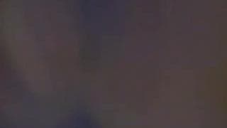 Miremos el cono de esta morena muy de cerca