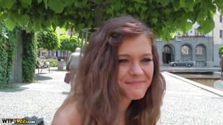 Kelly va a adorar follar al aire libre