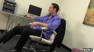 Samantha Bentley quiere muchos exo en el sofá