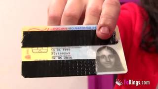 Daniela Evans es una puta que adora el sexo