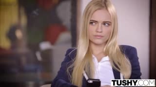 Alex Grey abrirá sus piernas completamente