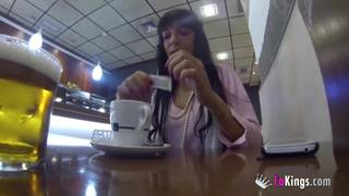 Esta Milf es Yolanda y viene a arrazar!