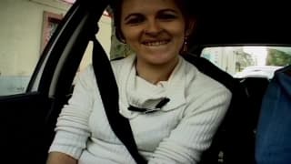 A ella le encanta ser follada por dos machos