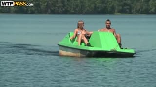 Alika en una sesión de sexo al aire libre