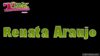 Renata Araujo se masturba hoy en el jardín Renata Araujo se masturba hoy en el jardín