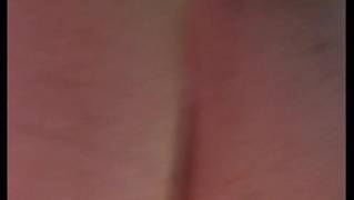 Pauline es Milf y adora el sexo en el coche