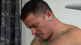 Peter Fields se deja encular por Max Cameron