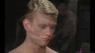 Una buena sesión de fist fucking anal gay