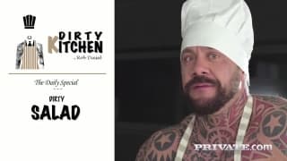 Este concinero le dará lecciones a su chica