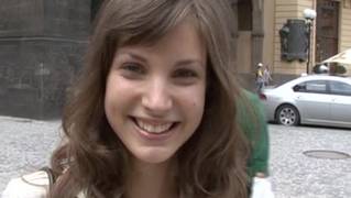 Estas chicas aceptan ua propuesta sexual