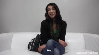 Se presenta en el casting y luego deja ver lo que sabe hacer