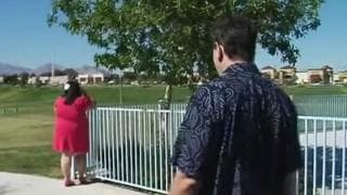 BBW con tetas pequeñas le encanta conseguir polla en su