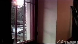 Alex Mensik se excita mucho con Viktor Kral