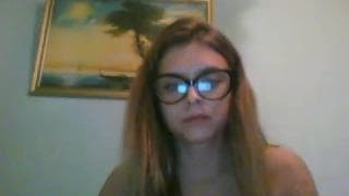 Christine hace un buen show privado de sexo