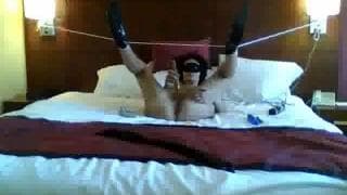 Un poco de BDSM en casa con su pareja Un poco de BDSM en casa con su pareja