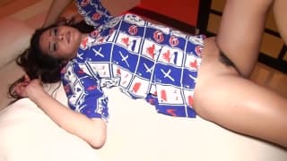 Angie es muy buena montando una polla