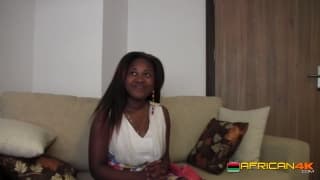 Mujer negra con gran culo es follada en POV de casting Mujer negra con gran culo es follada en POV de casting