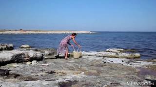 Ucraniana muy sensual mostrando todo lo que tiene en su cuerpo