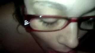 Follada a una puta amateur grabada de cerca Follada a una puta amateur grabada de cerca