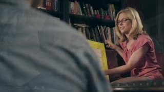 La bella Emma Marx rendida a la lujuria