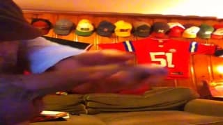 Se masturba completamente en la webcam