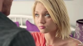 La seducción de la hijastra de Dakota Skye La seducción de la hijastra de Dakota Skye
