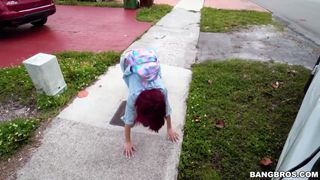 El autobús de los golpes en busca de un nuevo coño