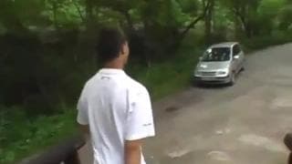 Él tiene un novio muy joven que se deja coger