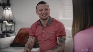 Encuentra a su padre perdido y se lo folla.