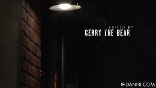 Asa Akira ha decidido que esta noche se follará a London