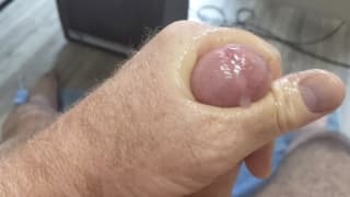 De estas boas peludas sale semen caliente para todos los que quieran De estas boas peludas sale semen caliente para todos los que quieran