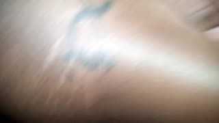 Follando un botín negro caliente y registrando en POV Follando un botín negro caliente y registrando en POV