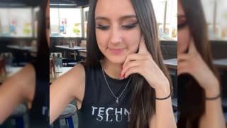 Eliza Ibarra en un super POV vertiucal