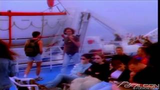 Durante un crucero estos tíos follan en su habitación