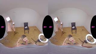 Rubia culona y caliente chupando y tomando fuerte en POV y RV Rubia culona y caliente chupando y tomando fuerte en POV y RV
