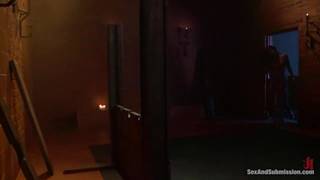 Dominación anal para la bella Tricia Oaks en un porno especial