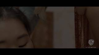 La bella Katana se prepara para follar con un occidental